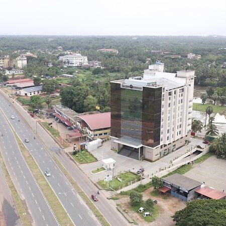 Essentia Manipal Inn Udupi Exterior foto