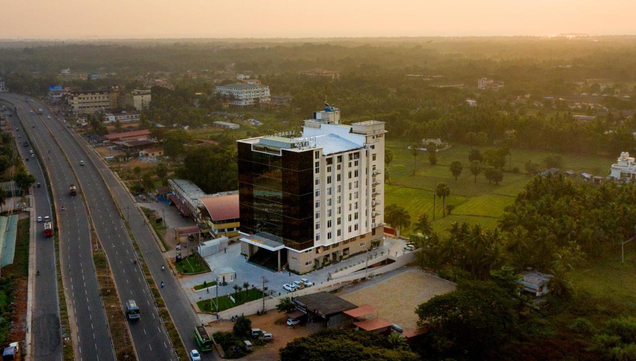 Essentia Manipal Inn Udupi Exterior foto